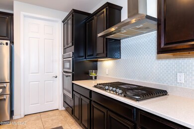 Gas Cooktop and Overhead Hood