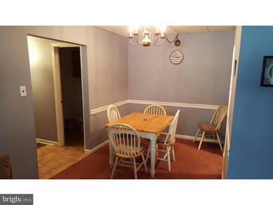 110 Woodstream Dr, Norristown, PA 19403 - photo 6