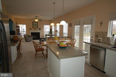 821 Woodbine Ct, Purcellville, VA 20132 - photo 7