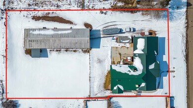 Large home and lot in Enterprise