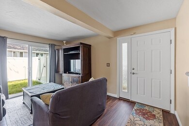 42 Meadow Pond Dr unit F, Leominster, MA 01453 - photo 7