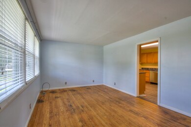 4003 Glenrose Dr, Columbia, TN 38401 - photo 6