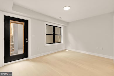 647 G St SE unit 1, Washington, DC 20003 - photo 4