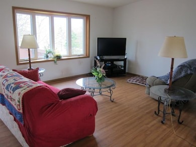 W1081 King Rd, Brooklyn, WI 53521 - photo 5