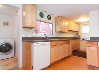 24 Leclair St, Winooski, VT 05404 - photo 7