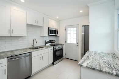 50 Carlls Path, North Babylon, NY 11703 - photo 5