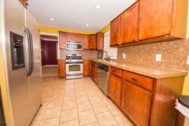 2633 Raymond-5