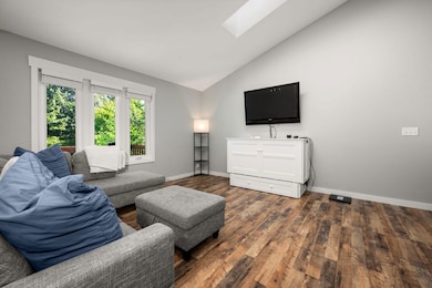 823 N 1st St, Elburn, IL 60119 - photo 7