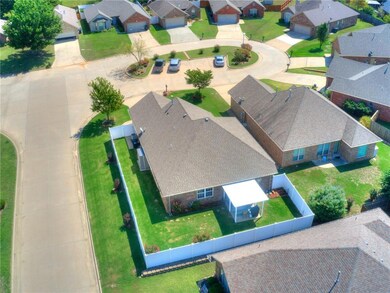 1708 Bridlewood, Shawnee, OK 74804 - photo 4