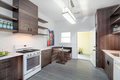 201BroadStreet-18