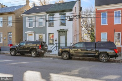 135 E Antietam St, Hagerstown, MD 21740 - photo 3