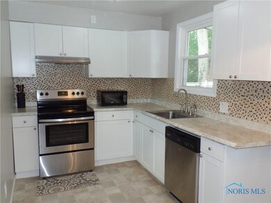 4518 Douglas Rd, Toledo, OH 43613 - photo 2