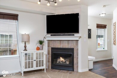 06-Living Room MS_1996