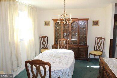 902 Mearns Rd, Warminster, PA 18974 - photo 6