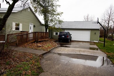 104 S Division St, Hamlet, IN 46532 - photo 3