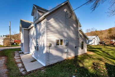 44 First Ave N Hammond-3.jpg