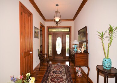 716 W Blum St, Alvin, TX 77511 - photo 5