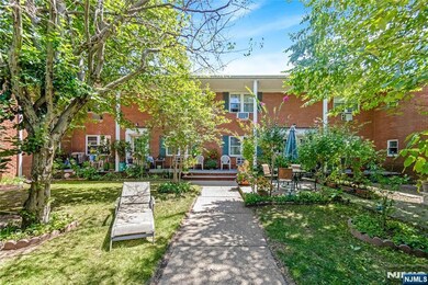 1120 Valley Rd unit 1B, Wayne, NJ 07470 - photo 3