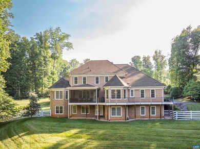 2242 Camargo Dr, Charlottesville, VA 22901 - photo 3