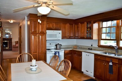 5 Quadrant Rd, Salem, MA 01970 - photo 7