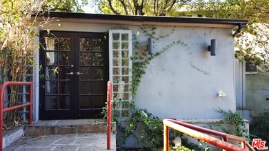 Edgecliffe - 1 Car Garage