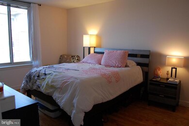 Station Square at Clarendon unit 705, Arlington, VA 22201 - photo 6