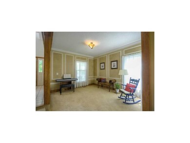 Formal living room w/crown molding