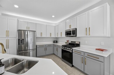 324 Blackrock Ln, Apollo Beach, FL 33572 - photo 5