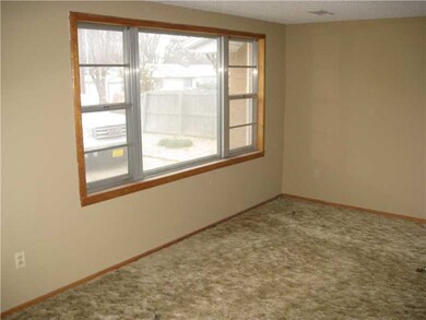 215 S Ozark St, Prairie Grove, AR 72753 - photo 2