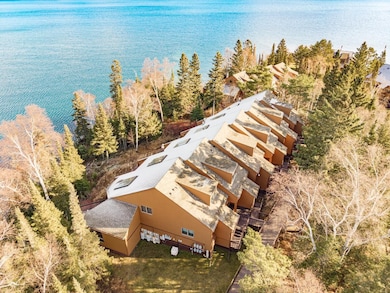 1540  #53 Superior Shores, Two Harbors, MN 55616 - photo 4