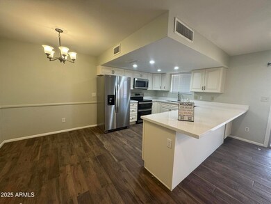 1412 S Oracle, Mesa, AZ 85204 - photo 2