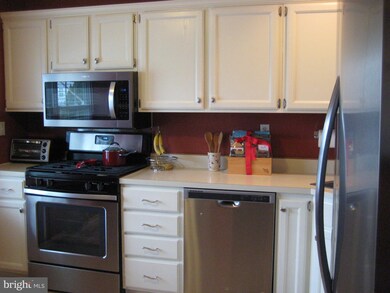 706 Ricks Cir, Brookhaven, PA 19015 - photo 7