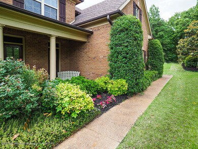 WALKWAY TO PORCH