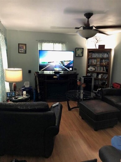 1805 Phillip St, Auburn, IN 46706 - photo 2