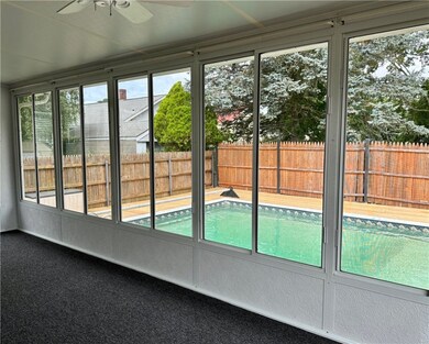 146 Darlingdale Ave, Pawtucket, RI 02861 - photo 6