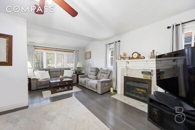 38-22 Clearview Expy, Flushing, NY 11361 - photo 5