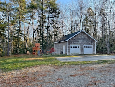 27 Pigeon Rd, Fletchers Landing Township, ME 04605 - photo 3