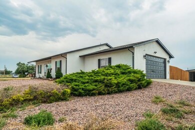 995 N Matt Dr, Pueblo, CO 81007 - photo 2