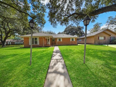 3844 Avenue O, Rosenberg, TX 77471 - photo 2