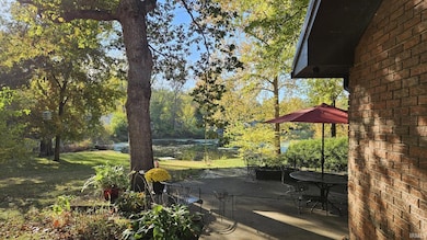 6690 E Palmers Dr, Monticello, IN 47960 - photo 6