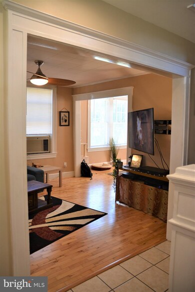 2707 Fleetwood Ave, Baltimore, MD 21214 - photo 6