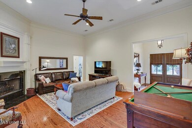 06-613 Berridge Dr