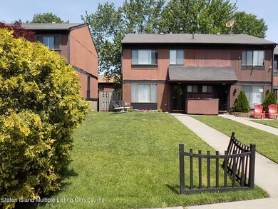 31 Charleston Ave unit 112, Staten Island, NY 10309 - photo 3