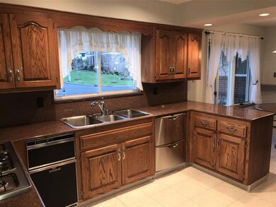 352 Castle Dr, Englewood Cliffs, NJ 07632 - photo 2