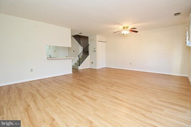 14309 Dover Ct, Laurel, MD 20707 - photo 5