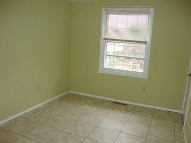 1st Bedroom, with ceramic floor.