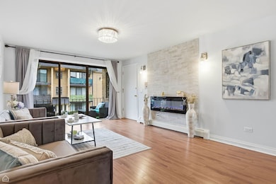 6568 W Roscoe St unit 2N, Chicago, IL 60634 - photo 5