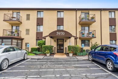 Sharon Woods Senior Village II unit 313, Columbus, OH 43229 - photo 2