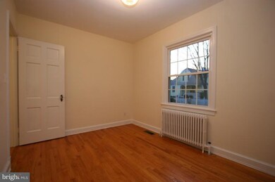 10605 Nash Place, Kensington, MD 20895 - photo 2