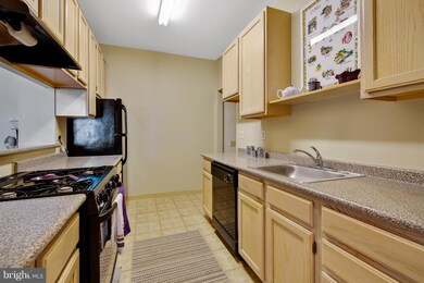 2705 Waters Edge Dr unit 2705, Newark, DE 19702 - photo 6